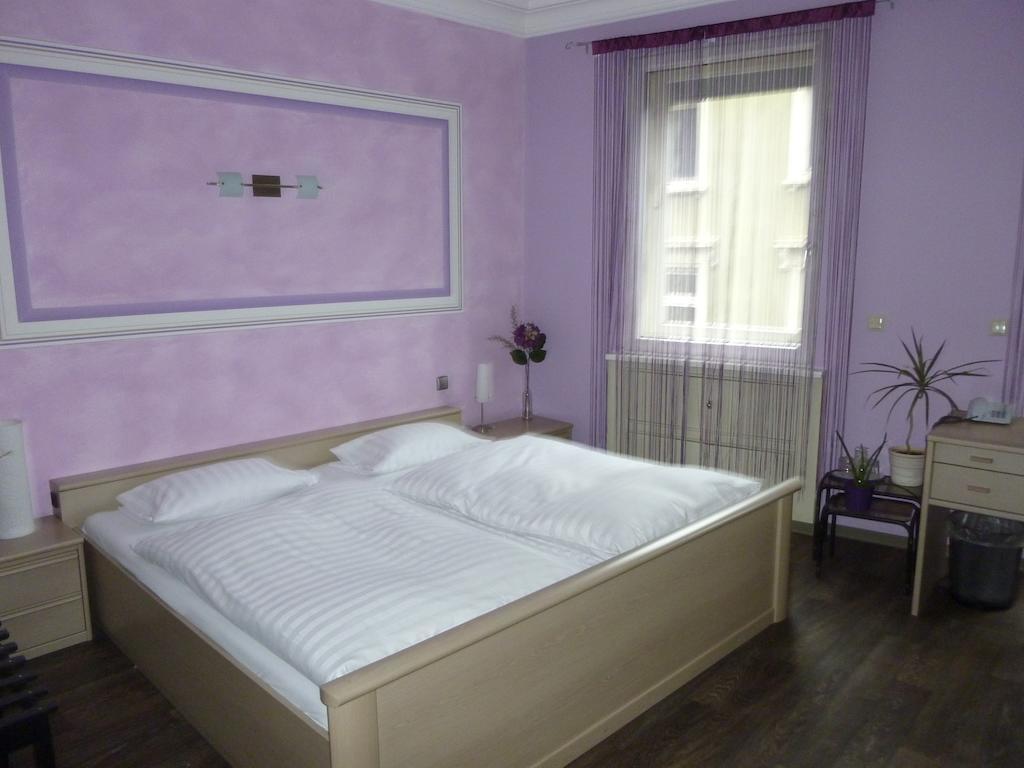 Achathotel Zum Schwan Idar-Oberstein Room photo